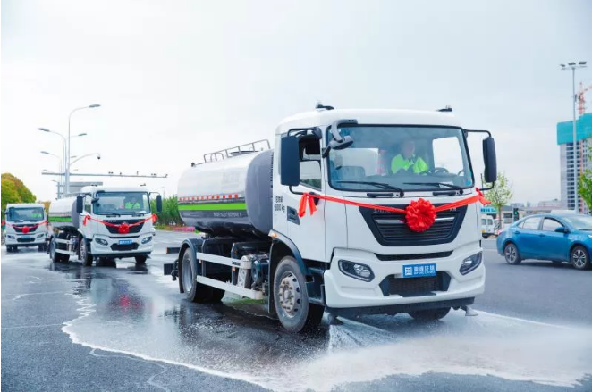 新时代中国城市美容师！Ezpay(中国)环境新能源环卫车可减排4.5万吨污染物